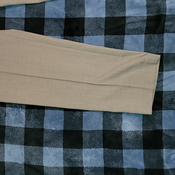 New With Tags. Lauren Ralph Lauren. Ultraflex slacks. Men's size w34 l32 - Picture 11 of 15